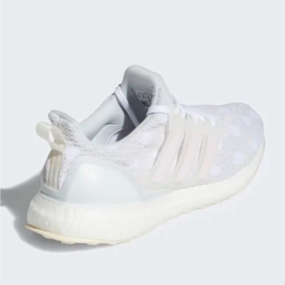 adidas UltraBOOST 5.0 DNA Polka Dot - Picture 4 of 10